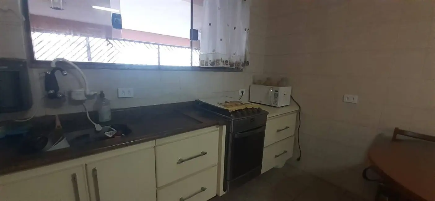 Foto 6 de Casa com 4 quartos à venda, 190m2 em Dos Casa, Sao Bernardo Do Campo - SP