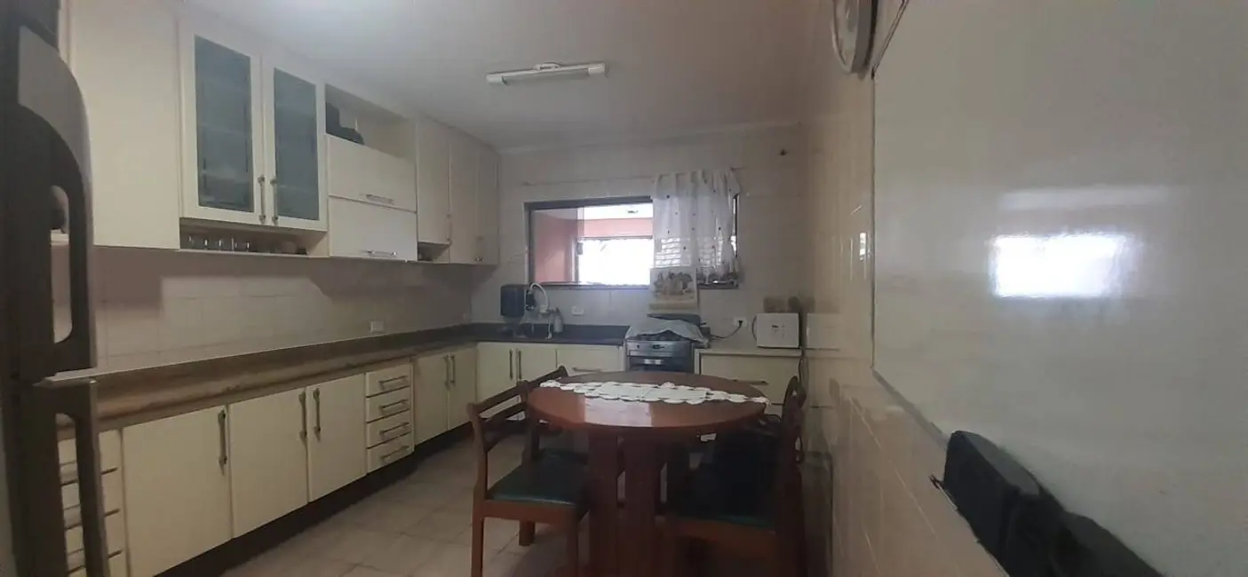 Foto 5 de Casa com 4 quartos à venda, 190m2 em Dos Casa, Sao Bernardo Do Campo - SP