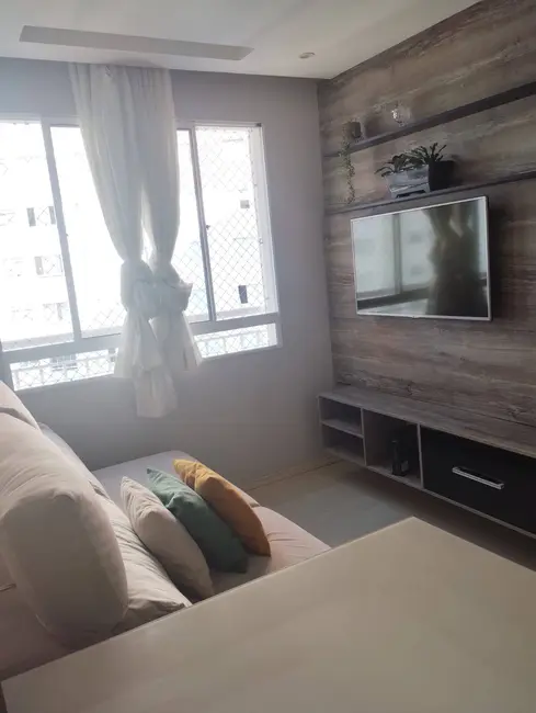 Foto 4 de Apartamento com 2 quartos à venda, 43m2 em Canhema, Diadema - SP