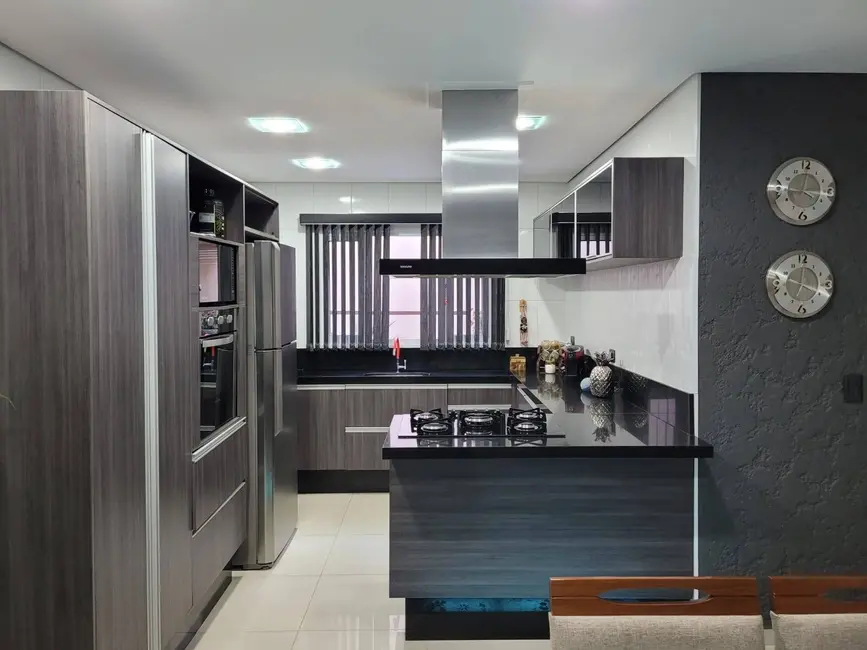 Foto 2 de Casa com 3 quartos à venda, 170m2 em Parque Oratório, Santo Andre - SP