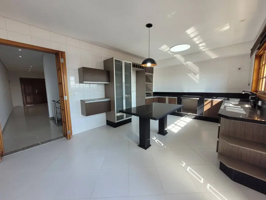 Foto 6 de Sobrado com 3 quartos à venda, 235m2 em Cidade São Jorge, Santo Andre - SP