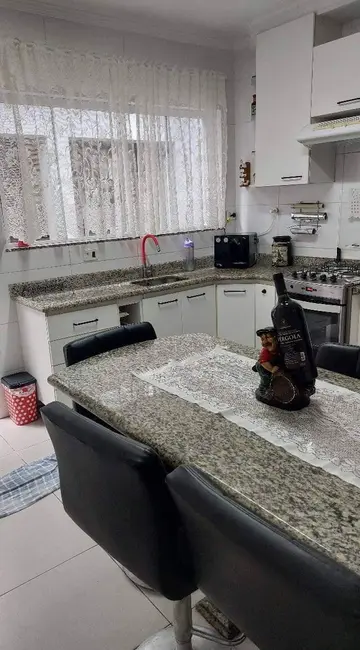 Casa com 3 quartos à venda, 160m2 em Jardim Jamaica, Santo Andre - SP - imagem 4 Foto 4 de Casa com 3 quartos à venda, 160m2 em Jardim Jamaica, Santo Andre - SP