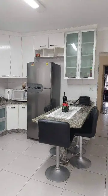 Casa com 3 quartos à venda, 160m2 em Jardim Jamaica, Santo Andre - SP - imagem 3 Foto 3 de Casa com 3 quartos à venda, 160m2 em Jardim Jamaica, Santo Andre - SP