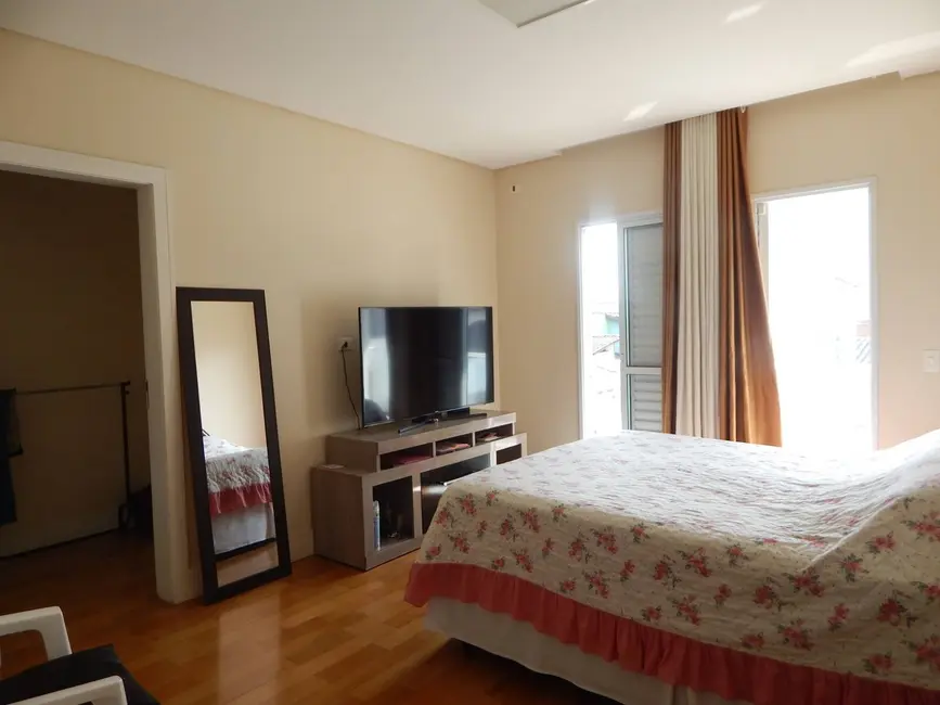 Foto 7 de Casa com 3 quartos à venda, 245m2 em Santa Terezinha, Sao Bernardo Do Campo - SP