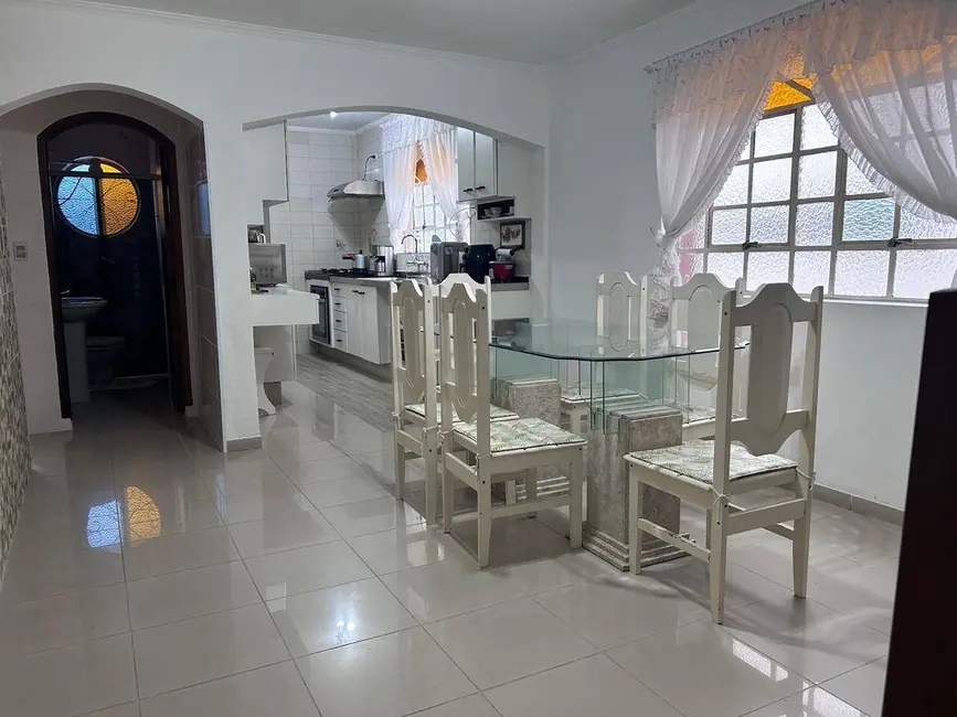 Casa com 4 quartos à venda, 250m2 em Vila Humaitá, Santo Andre - SP - imagem 5 Foto 5 de Casa com 4 quartos à venda, 250m2 em Vila Humaitá, Santo Andre - SP