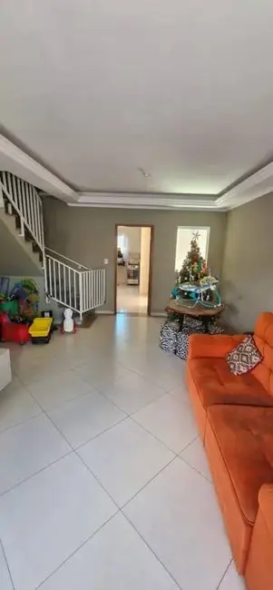 Sobrado com 3 quartos à venda, 190m2 em Rudge Ramos, Sao Bernardo Do Campo - SP - imagem 3 Foto 3 de Sobrado com 3 quartos à venda, 190m2 em Rudge Ramos, Sao Bernardo Do Campo - SP