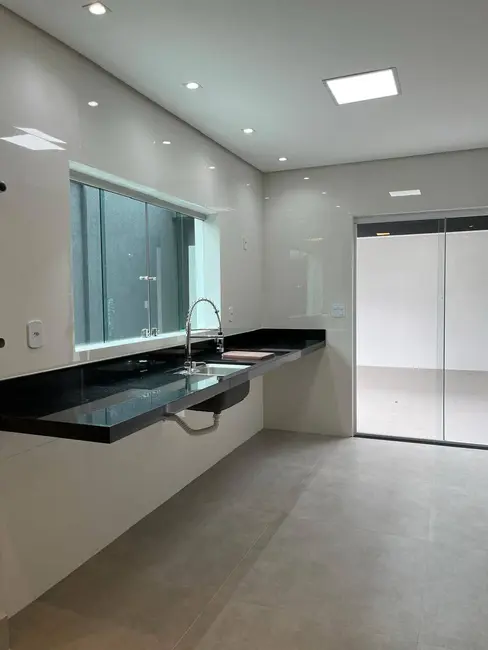 Casa com 3 quartos à venda, 180m2 em Jardim do Estádio, Santo Andre - SP - imagem 5 Foto 5 de Casa com 3 quartos à venda, 180m2 em Jardim do Estádio, Santo Andre - SP