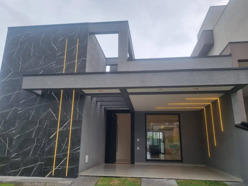 Foto 2 de Casa com 3 quartos à venda, 153m2 em Mogi Das Cruzes - SP