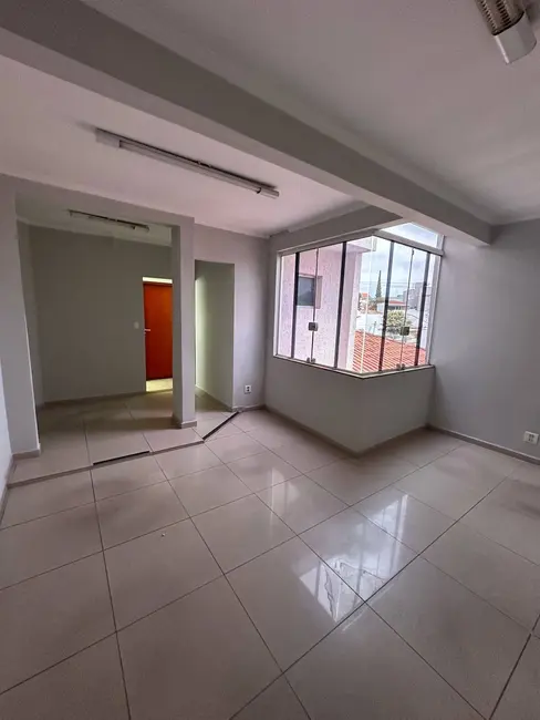 Foto 6 de Casa com 6 quartos à venda, 214m2 em Jardim do Mar, Sao Bernardo Do Campo - SP