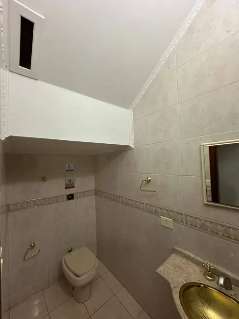 Foto 9 de Casa com 6 quartos à venda, 214m2 em Jardim do Mar, Sao Bernardo Do Campo - SP