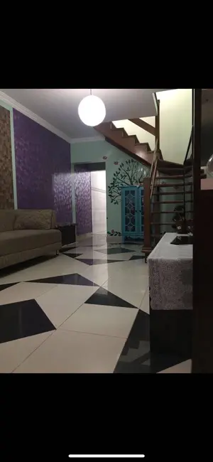 Foto 1 de Casa com 3 quartos à venda, 350m2 em Taboão, Diadema - SP