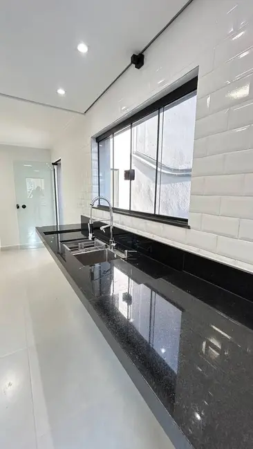 Sobrado com 3 quartos à venda, 192m2 em Vila Camilópolis, Santo Andre - SP - imagem 5 Foto 5 de Sobrado com 3 quartos à venda, 192m2 em Vila Camilópolis, Santo Andre - SP