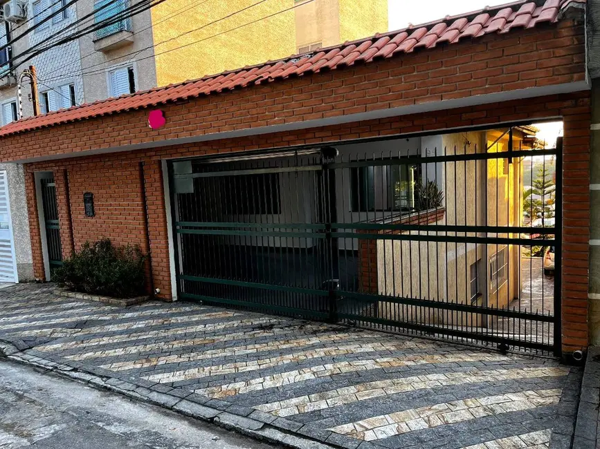 Foto 1 de Casa com 4 quartos à venda, 300m2 em Vila Curuçá, Santo Andre - SP