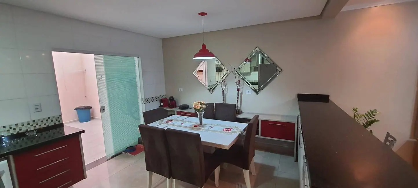 Foto 4 de Casa com 3 quartos à venda, 199m2 em Alves Dias, Sao Bernardo Do Campo - SP