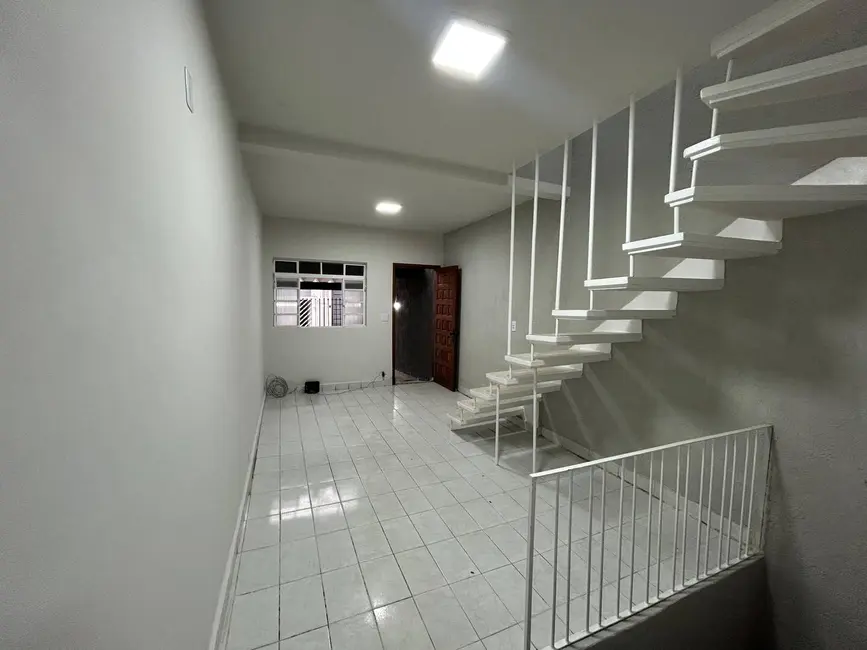 Foto 1 de Casa com 4 quartos à venda, 151m2 em Planalto, Sao Bernardo Do Campo - SP