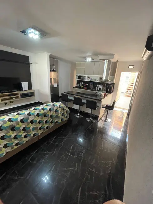 Foto 1 de Casa com 2 quartos à venda, 130m2 em Mauá, Sao Caetano Do Sul - SP