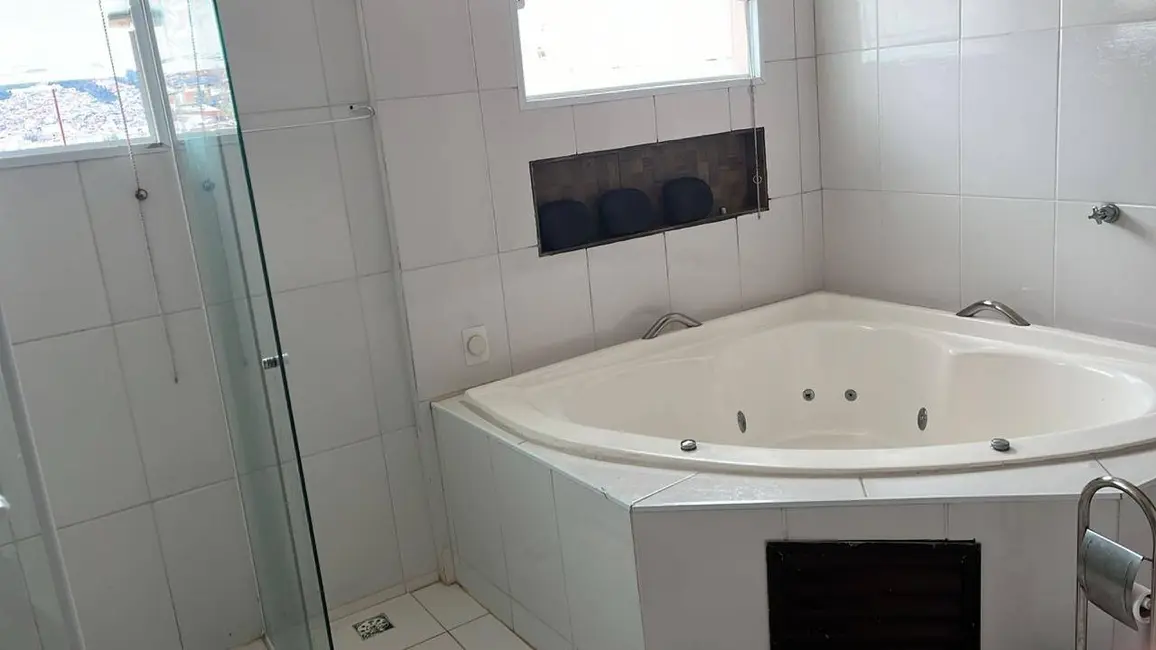 Foto 9 de Sobrado com 3 quartos à venda, 259m2 em Nova Petrópolis, Sao Bernardo Do Campo - SP