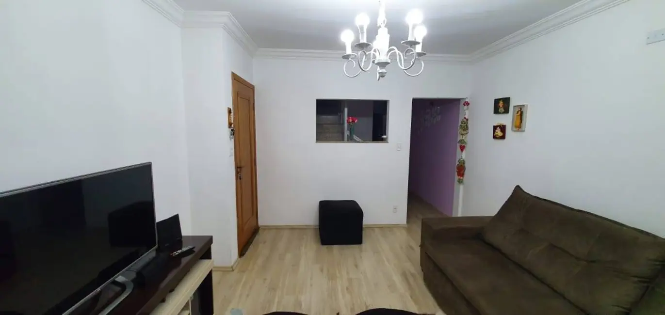 Foto 2 de Casa com 3 quartos à venda, 174m2 em Jardim Stella, Santo Andre - SP