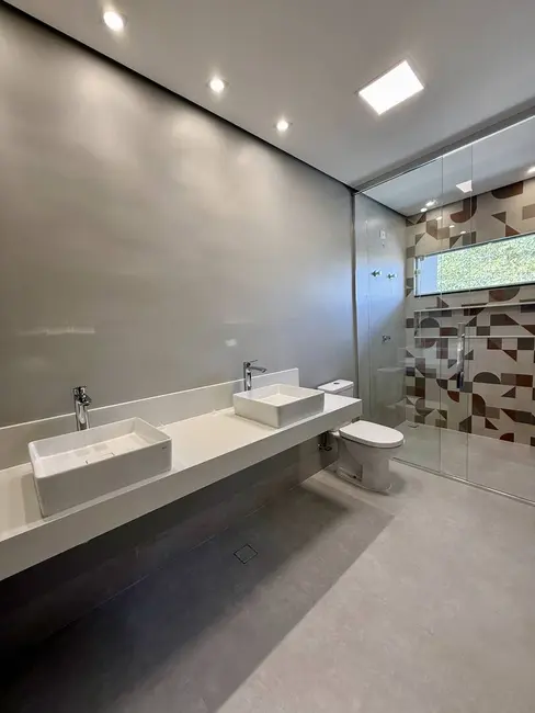 Casa com 3 quartos à venda, 263m2 em Jardim do Mar, Sao Bernardo Do Campo - SP - imagem 8 Foto 8 de Casa com 3 quartos à venda, 263m2 em Jardim do Mar, Sao Bernardo Do Campo - SP