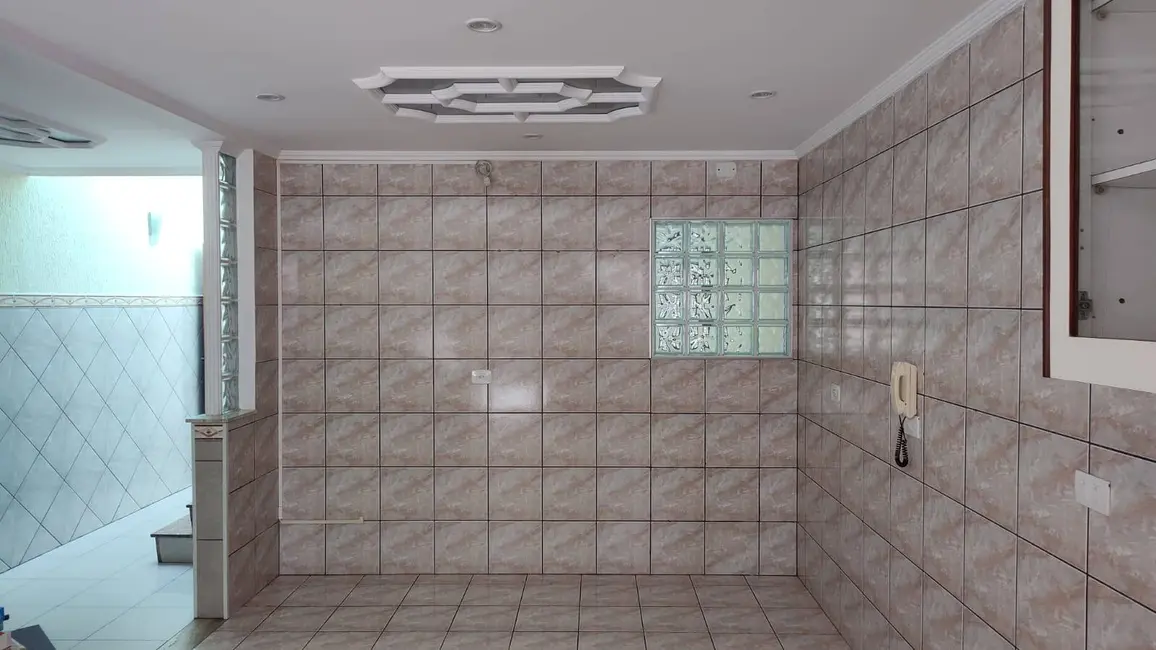 Casa com 3 quartos à venda, 183m2 em Nova Petrópolis, Sao Bernardo Do Campo - SP - imagem 6 Foto 6 de Casa com 3 quartos à venda, 183m2 em Nova Petrópolis, Sao Bernardo Do Campo - SP