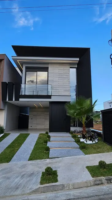 Foto 3 de Casa com 3 quartos à venda, 183m2 em Centro, Mogi Das Cruzes - SP