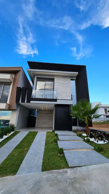 Foto 1 de Casa com 3 quartos à venda, 183m2 em Centro, Mogi Das Cruzes - SP