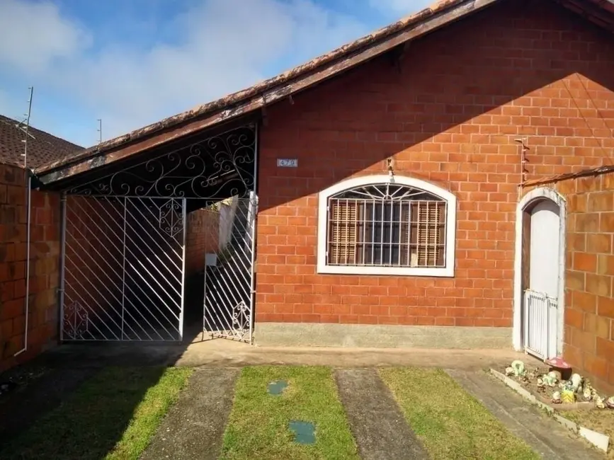 Foto 6 de Casa com 2 quartos à venda, 113m2 em Itanhaem - SP