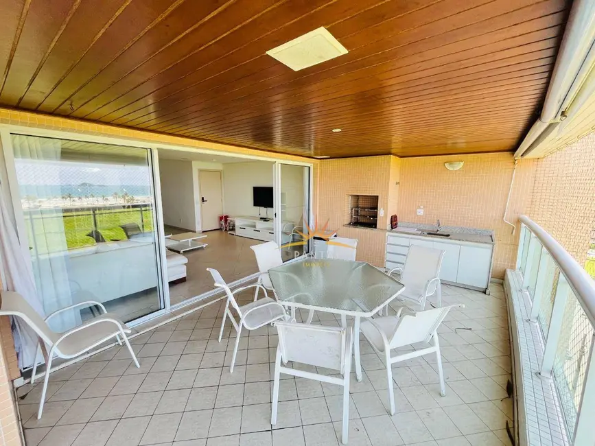Foto 3 de Apartamento com 4 quartos à venda, 211m2 em Guaruja - SP