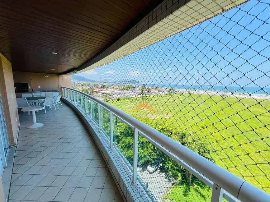 Foto 2 de Apartamento com 4 quartos à venda, 211m2 em Guaruja - SP
