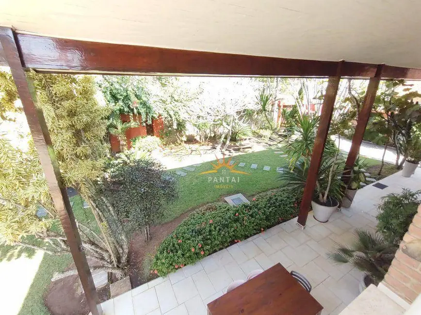 Casa com 6 quartos à venda, 900m2 em Jardim Virgínia, Guaruja - SP - imagem 4 Foto 4 de Casa com 6 quartos à venda, 900m2 em Jardim Virgínia, Guaruja - SP