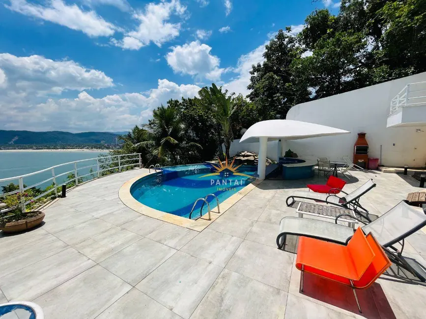 Foto 3 de Casa com 11 quartos à venda, 2500m2 em Guaruja - SP