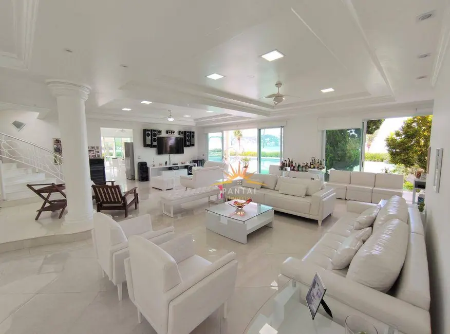 Foto 9 de Casa com 7 quartos à venda, 1600m2 em Enseada, Guaruja - SP