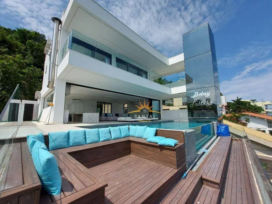 Foto 3 de Casa com 6 quartos à venda, 1100m2 em Parque Enseada, Guaruja - SP