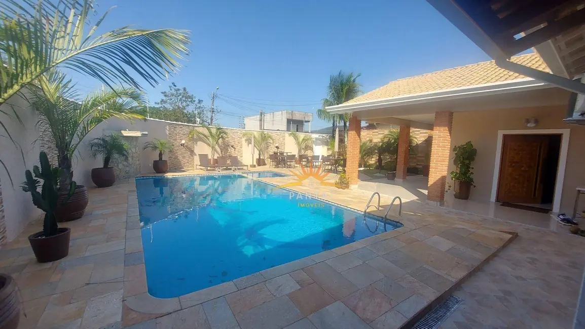 Foto 1 de Casa com 3 quartos à venda, 525m2 em Jardim Virgínia, Guaruja - SP