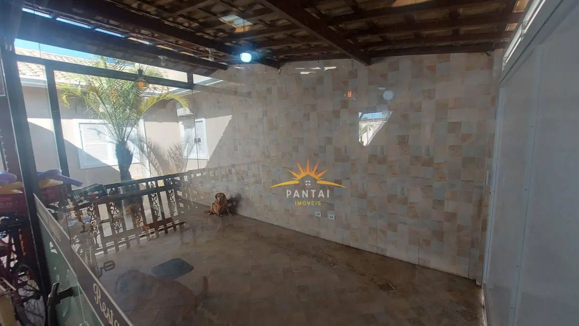 Casa com 3 quartos à venda, 525m2 em Jardim Virgínia, Guaruja - SP - imagem 8 Foto 8 de Casa com 3 quartos à venda, 525m2 em Jardim Virgínia, Guaruja - SP