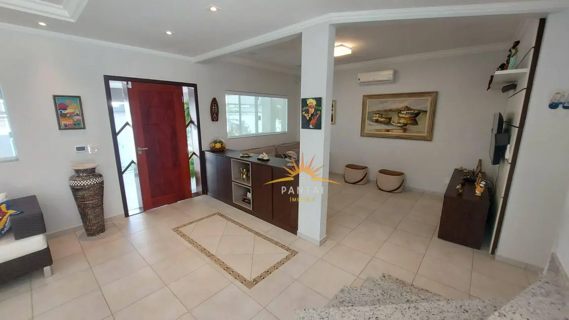 Casa com 5 quartos à venda, 638m2 em Jardim Três Marias, Guaruja - SP - imagem 8 Foto 8 de Casa com 5 quartos à venda, 638m2 em Jardim Três Marias, Guaruja - SP