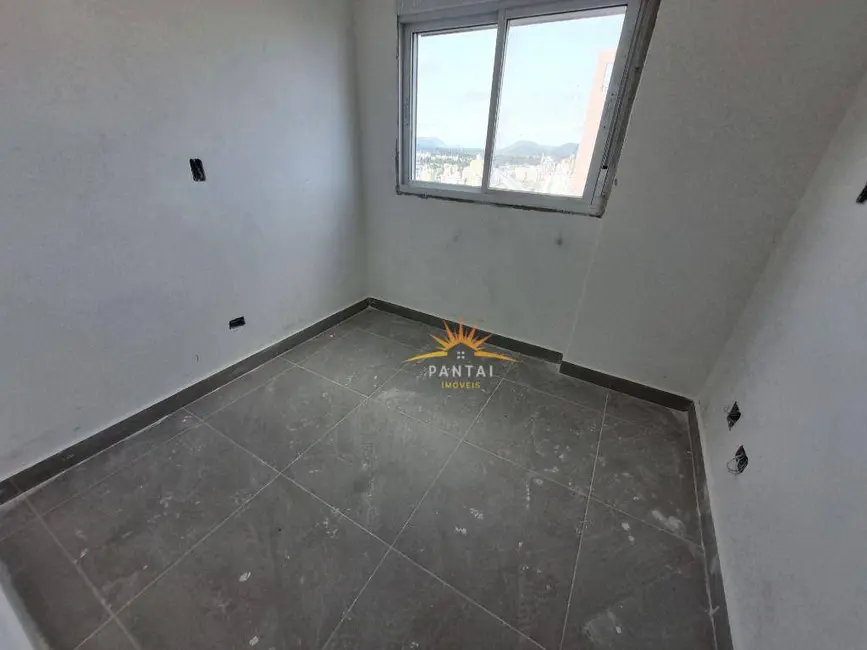 Foto 8 de Apartamento com 2 quartos à venda, 64m2 em Guaruja - SP