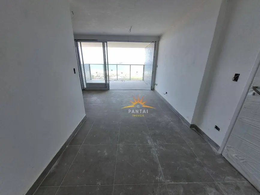 Foto 6 de Apartamento com 2 quartos à venda, 64m2 em Guaruja - SP