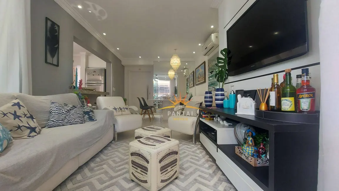 Foto 9 de Apartamento com 3 quartos à venda, 140m2 em Guaruja - SP