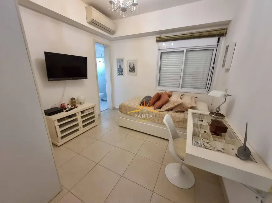 Foto 5 de Apartamento com 3 quartos à venda, 158m2 em Parque Enseada, Guaruja - SP