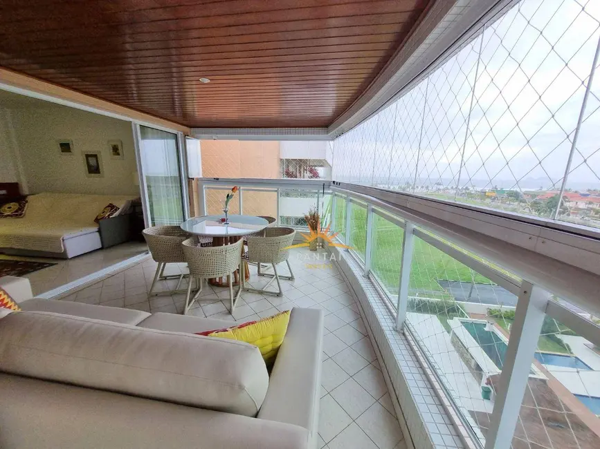 Apartamento com 4 quartos à venda, 171m2 em Guaruja - SP - imagem 6 Foto 6 de Apartamento com 4 quartos à venda, 171m2 em Guaruja - SP