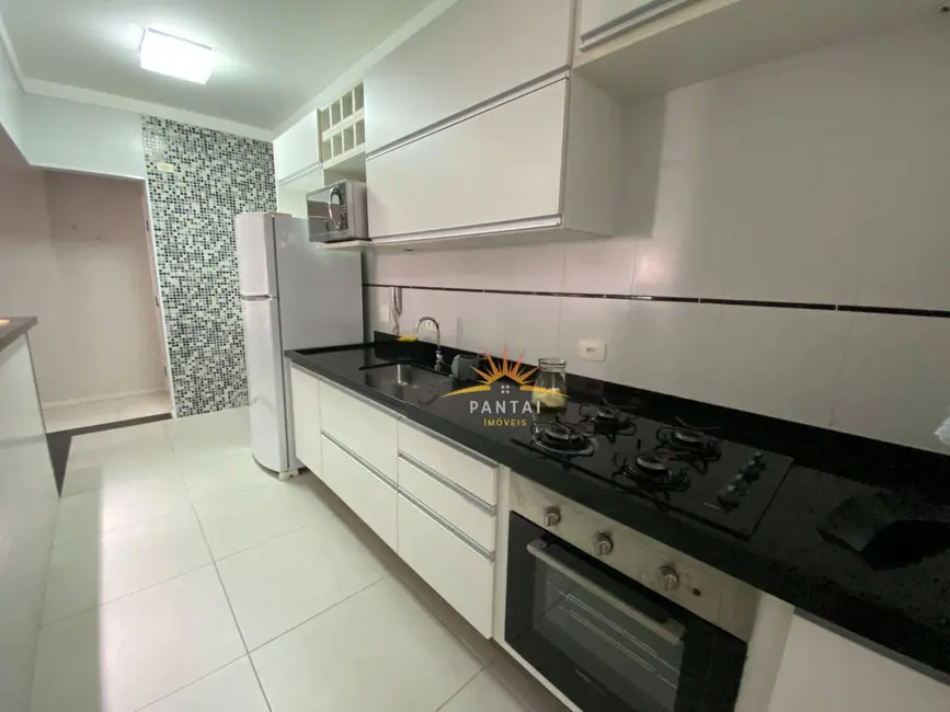 Foto 6 de Apartamento com 3 quartos à venda, 94m2 em Guaruja - SP
