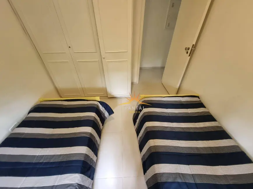 Foto 5 de Apartamento com 3 quartos à venda, 85m2 em Guaruja - SP