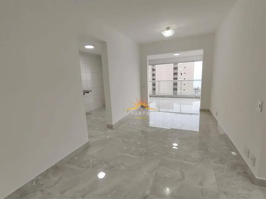 Apartamento com 2 quartos à venda, 67m2 em Loteamento João Batista Julião, Guaruja - SP - imagem 6 Foto 6 de Apartamento com 2 quartos à venda, 67m2 em Loteamento João Batista Julião, Guaruja - SP