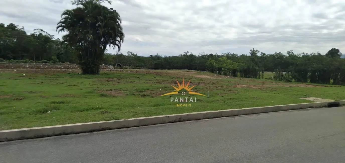 Foto 1 de Terreno / Lote à venda, 2000m2 em Balneario Praia do Perequê, Guaruja - SP