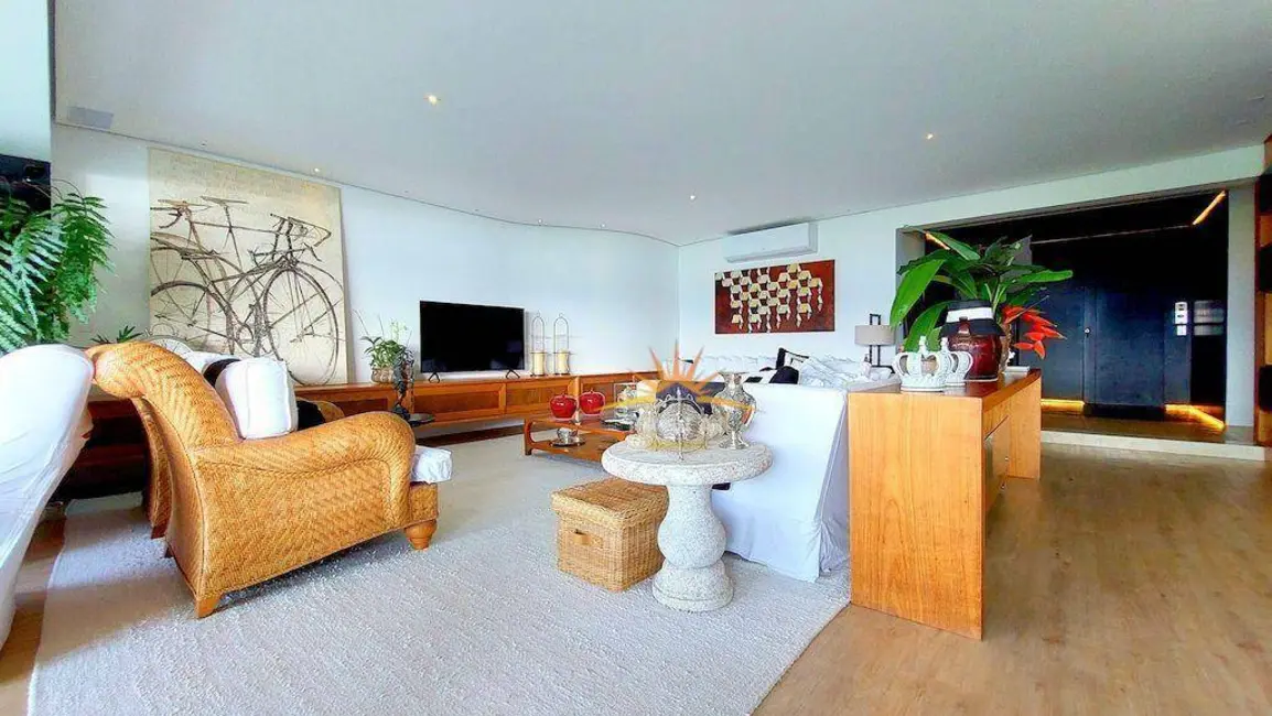 Foto 8 de Apartamento com 4 quartos à venda, 224m2 em Parque Enseada, Guaruja - SP