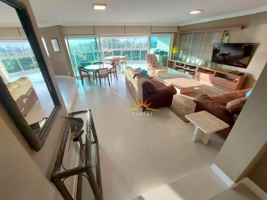 Foto 7 de Apartamento com 4 quartos à venda, 224m2 em Parque Enseada, Guaruja - SP