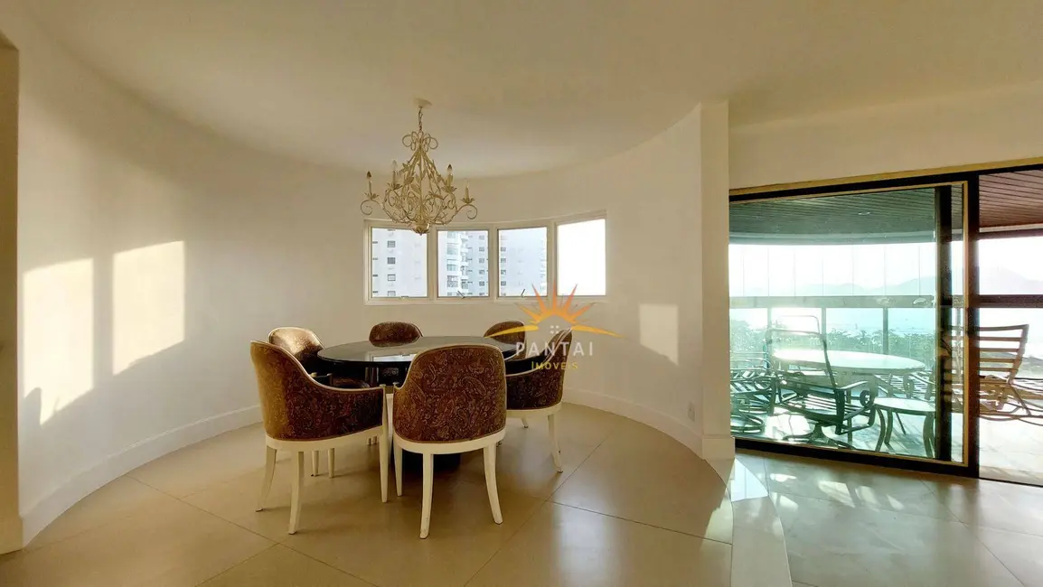 Foto 6 de Apartamento com 4 quartos à venda, 224m2 em Parque Enseada, Guaruja - SP