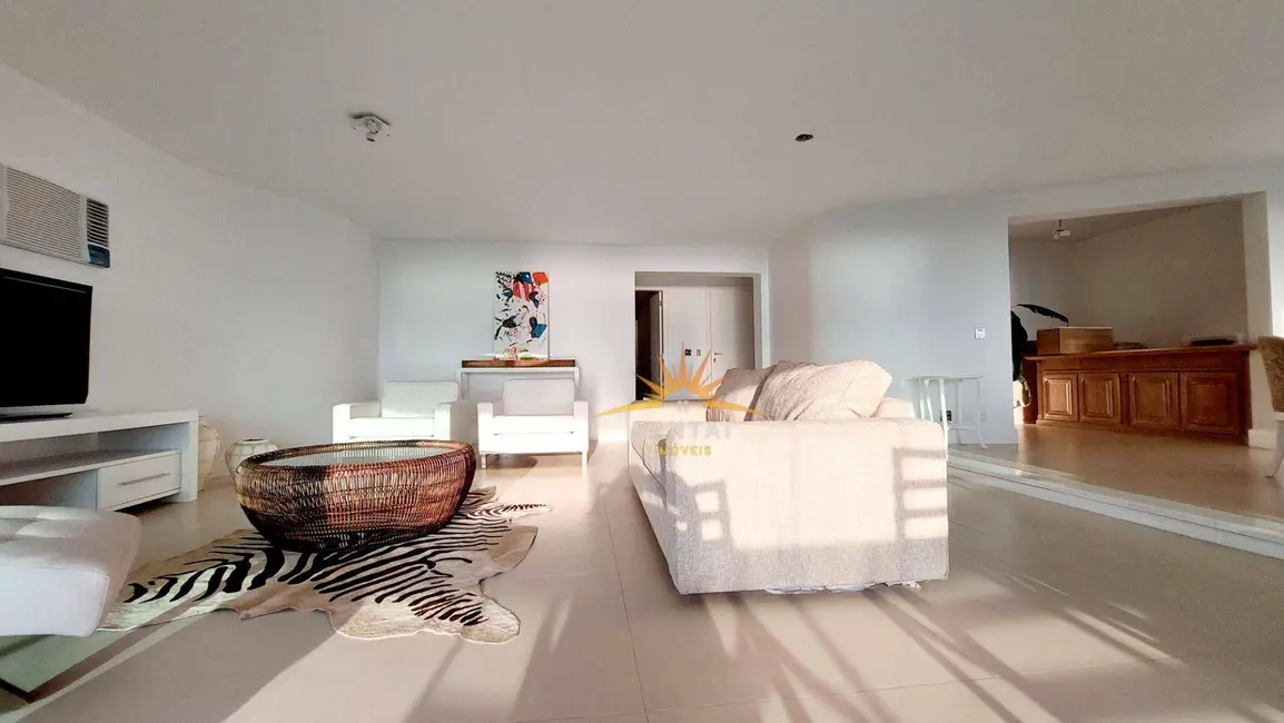 Foto 8 de Apartamento com 4 quartos à venda, 224m2 em Parque Enseada, Guaruja - SP