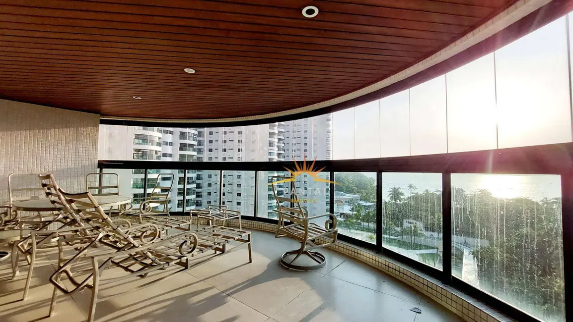 Foto 3 de Apartamento com 4 quartos à venda, 224m2 em Parque Enseada, Guaruja - SP